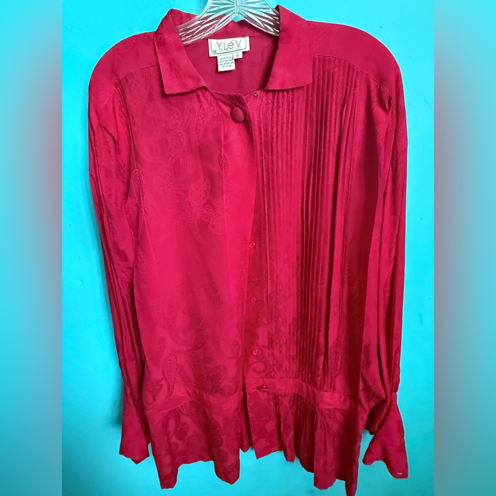 Vibrant Red Long Sleeve Pleated Blouse with Notched Collar